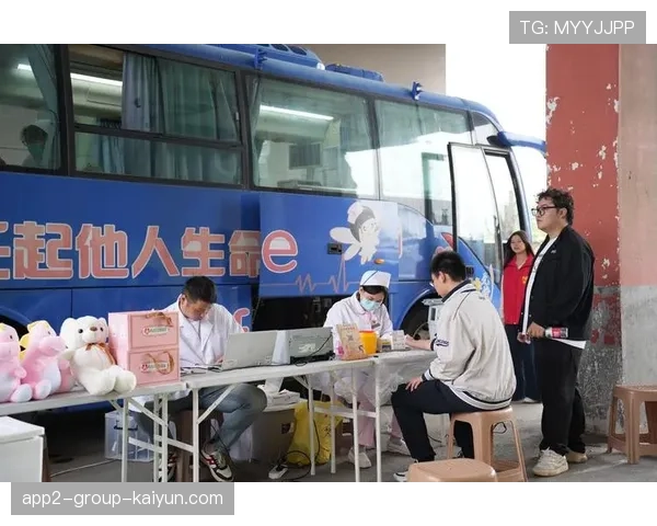 军训献血与假期挂钩？ 校方明确：不存在，献血对军检有影响吗